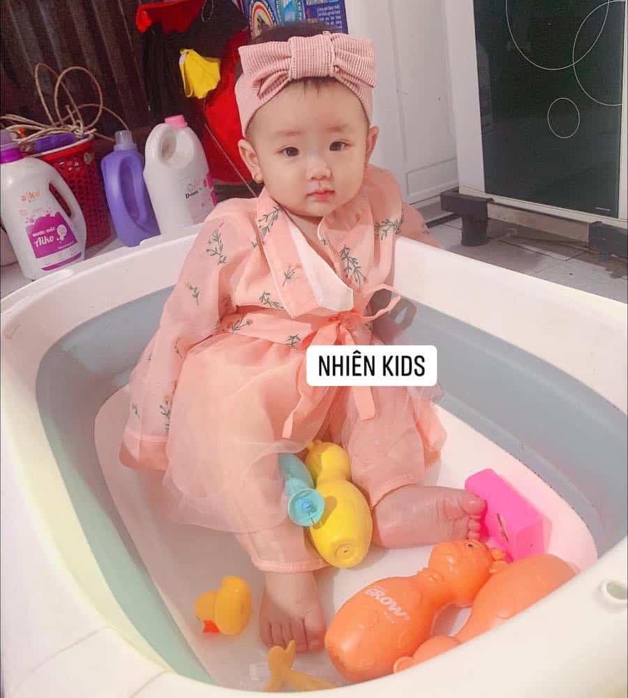 Hanbok cho bé một thiết kế Nhiên Kids