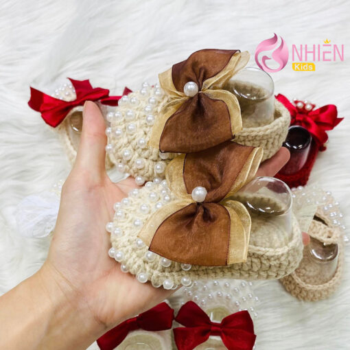 Giày len sơn sinh nơ nâu