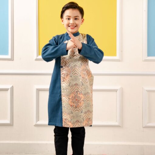 Áo dài cho bé trai đón tết màu xanh dương