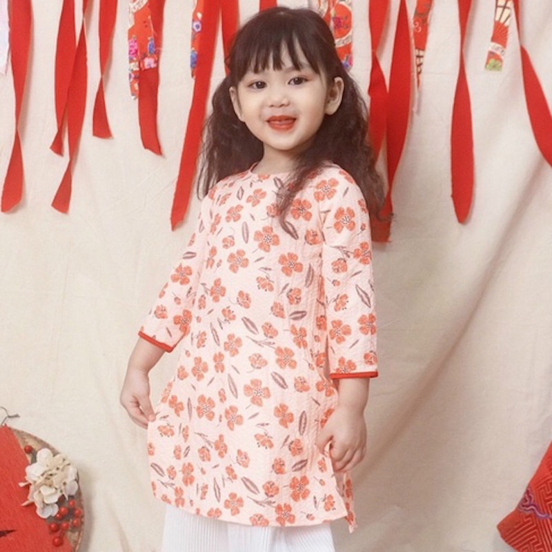 Áo dài truyền thống gấm sốp bé gái Áo dài truyền thống gấm sốp bé gái