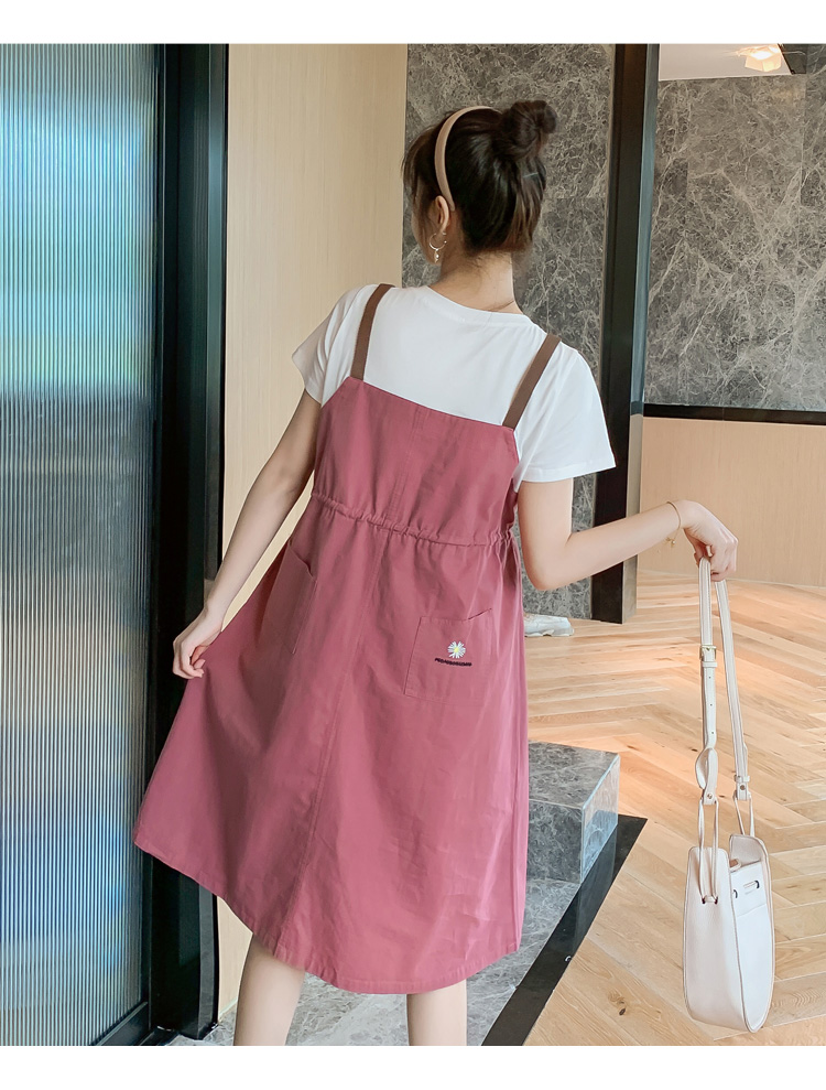 Thông tin váy đầm bầu yếm suông Vay dam cong so VB421