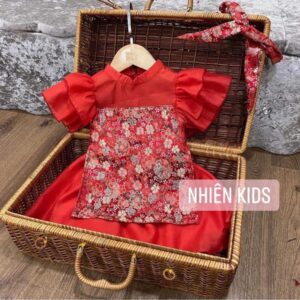 Bộ áo dài cách tân giả váy cho bé