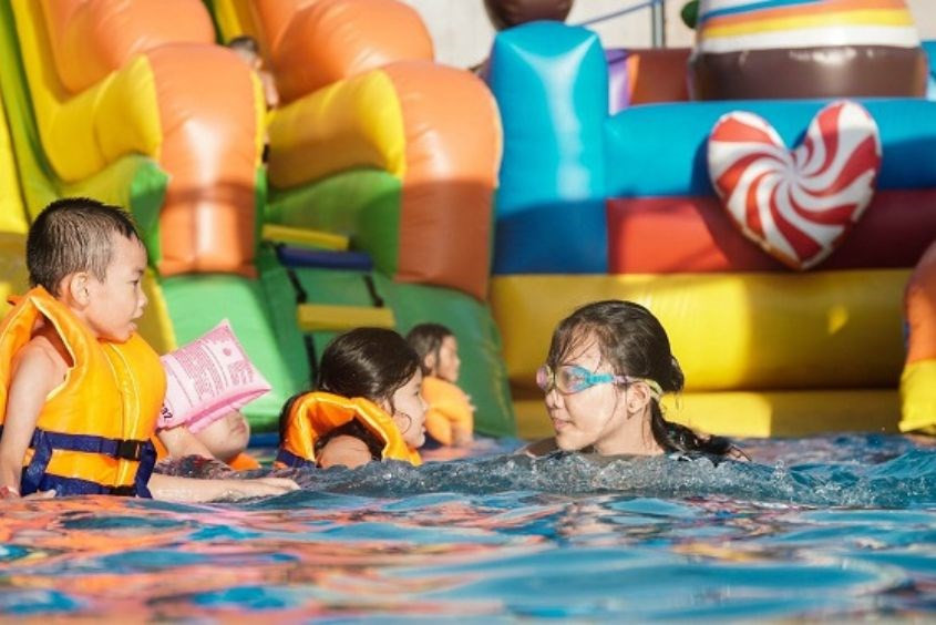 Khu vui chơi Hello Park Quận 7 rất thích hợp với trẻ thích nô đùa cùng nước